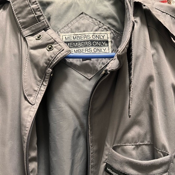 Members Only Racing Jacket / Size 40 - Picture 3 of 4